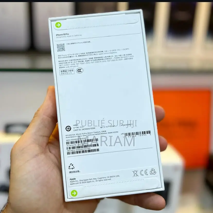 New Pomme iPhone 16 Pro 128 GB Autre