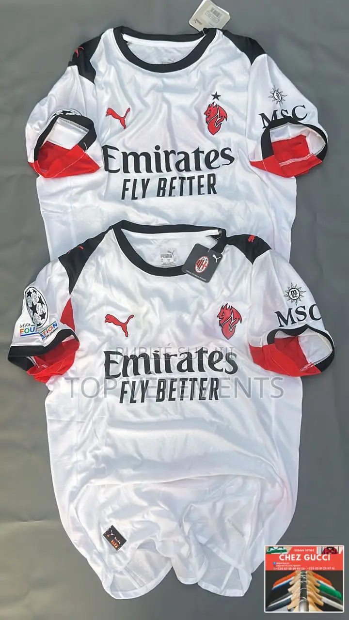 Collection De Maillots Version Pro Dispo en Stock Limité