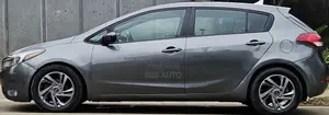 Kia Forte 2019 Gris