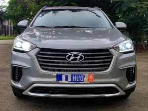 Photo - Hyundai Santa Fe SE AWD 2017 Gris