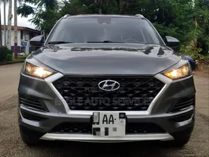 Photo - Hyundai Tucson SE AWD 2020 Gris