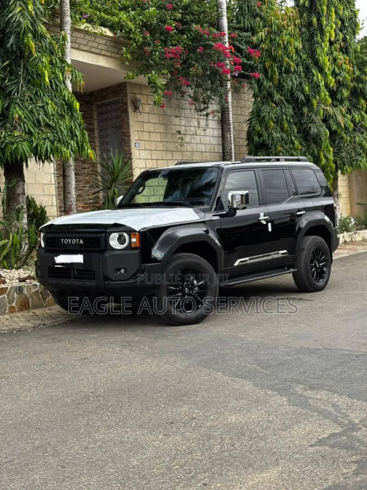 New Toyota Land Cruiser Prado 2.4 Petrol 2025 Noir