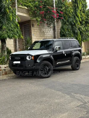 New Toyota Land Cruiser Prado 2.4 Petrol 2025 Noir