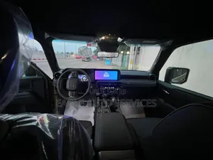 New Toyota Land Cruiser Prado 2.4 Petrol 2025 Noir