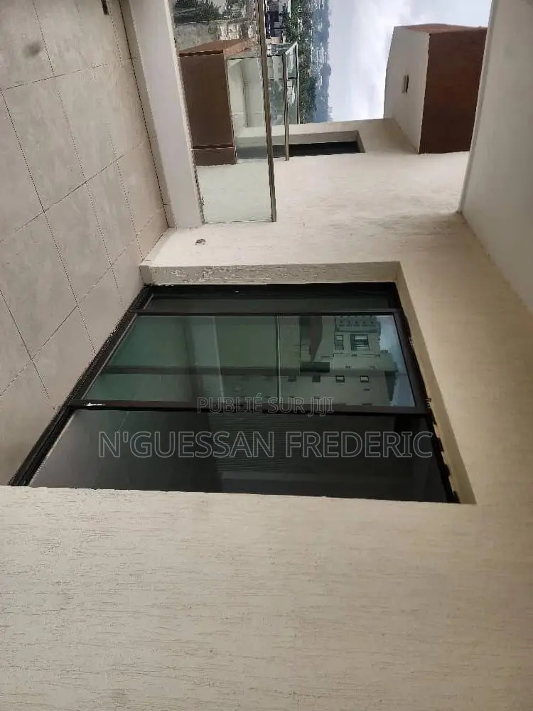 3chbre Appartement dans Marcory à Louer