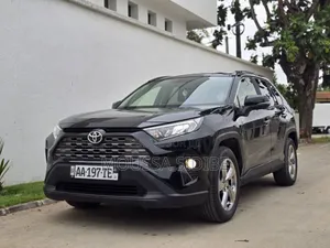 Photo - Toyota RAV4 2021 Noir
