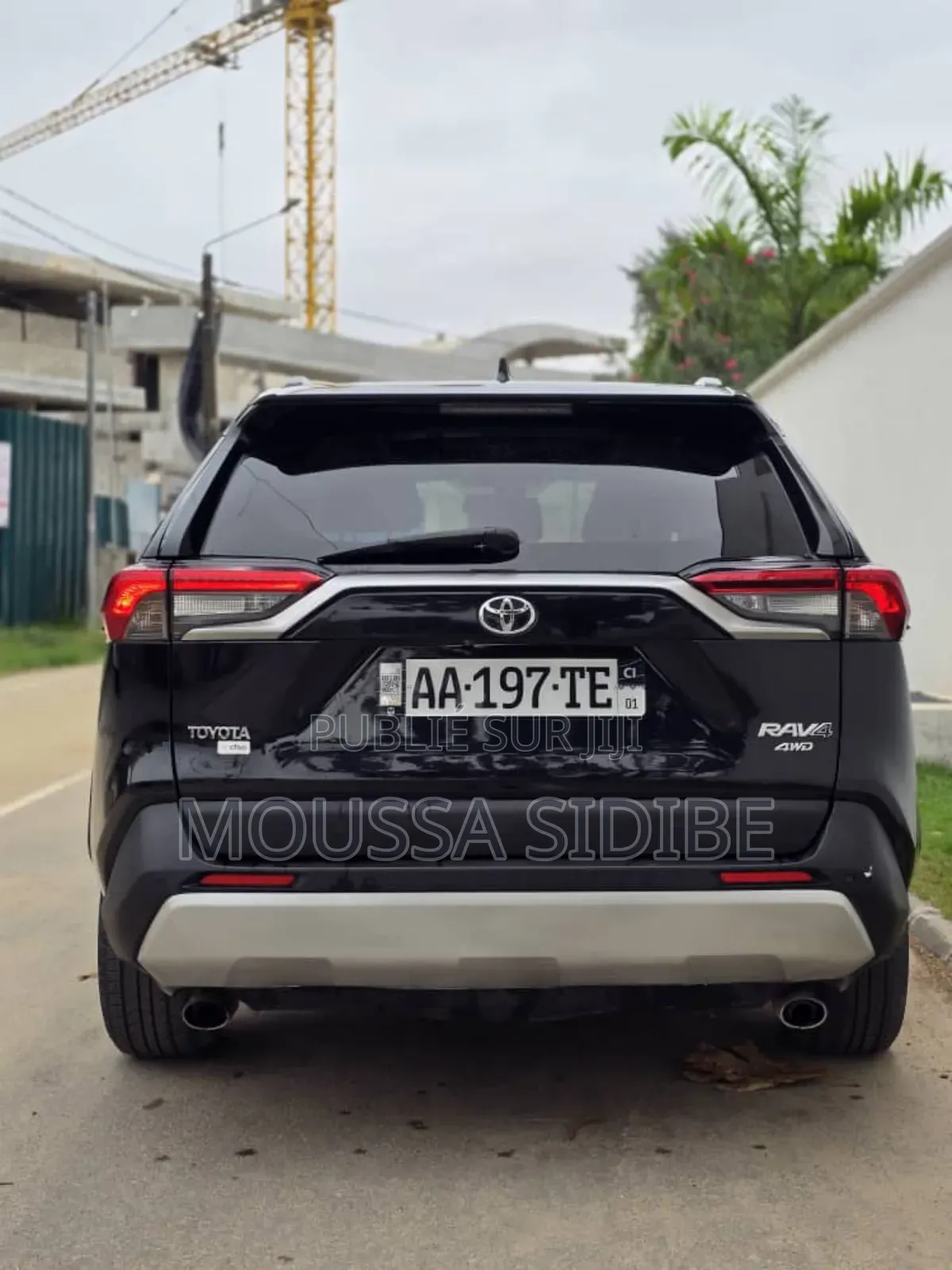 Toyota RAV4 2021 Noir