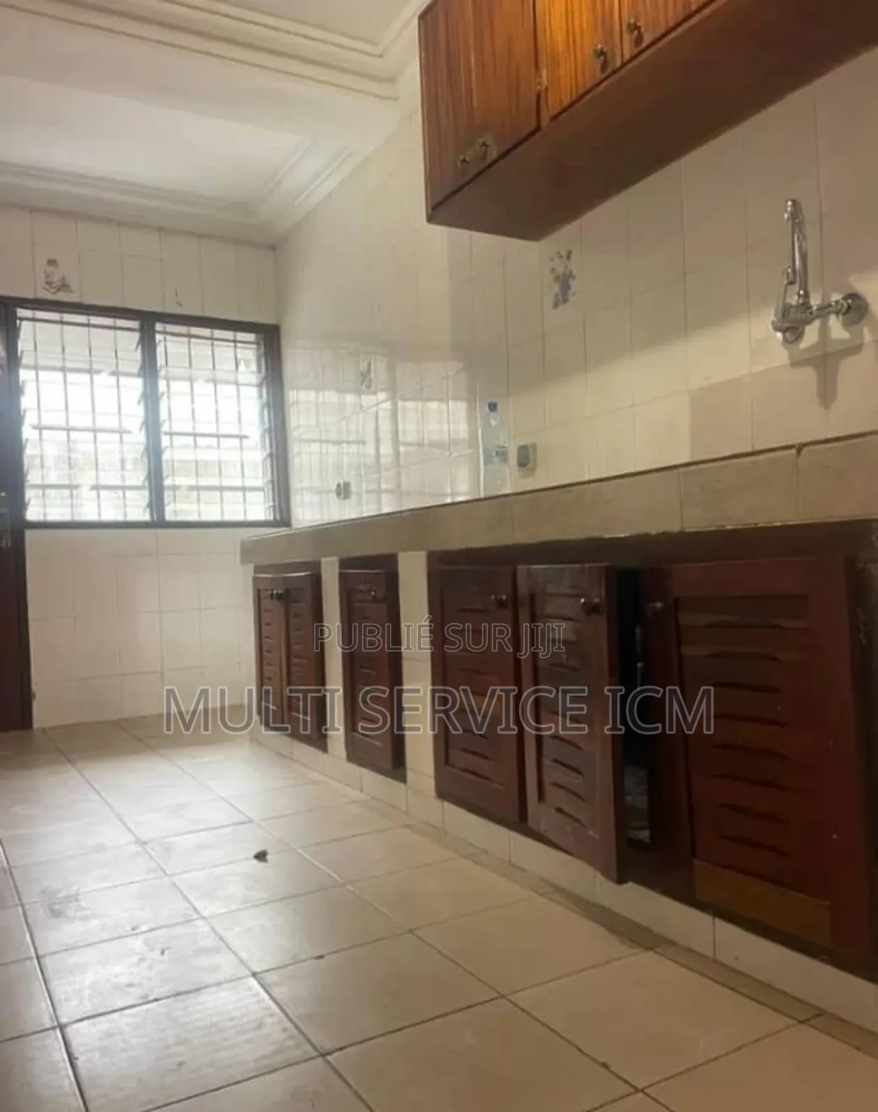 Riviera 03 Dans La Cité Logivoire Duplex Moderne De 07 Piec