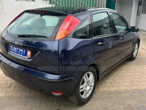 Ford Focus Clipper 2001 Bleu