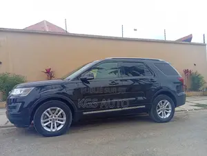 Ford Explorer 4dr SUV AWD (3.5L 6cyl 6A) 2016 Noir