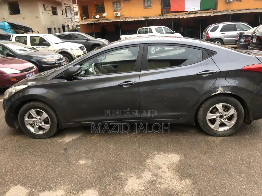 Hyundai Elantra GT 2013 Gris