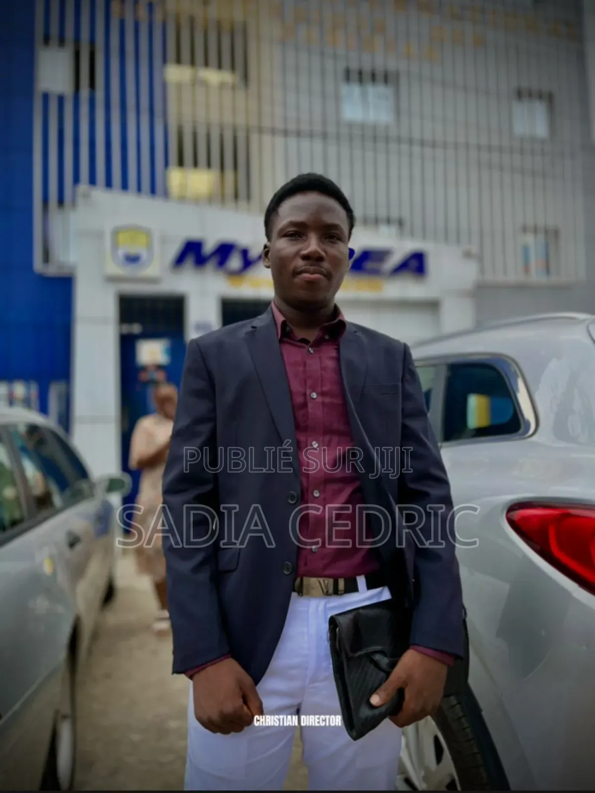 Étudiant À La Recherche d'Un Travail De Serveur