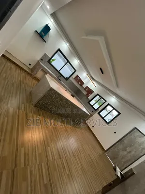 9chbre Duplex dans Zié Multi-Service, Cocody à Vendre