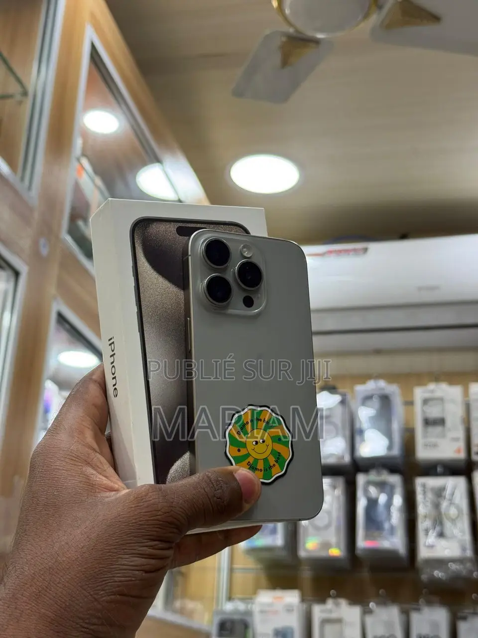 Neuf Apple iPhone 15 Pro 128 GB Gris