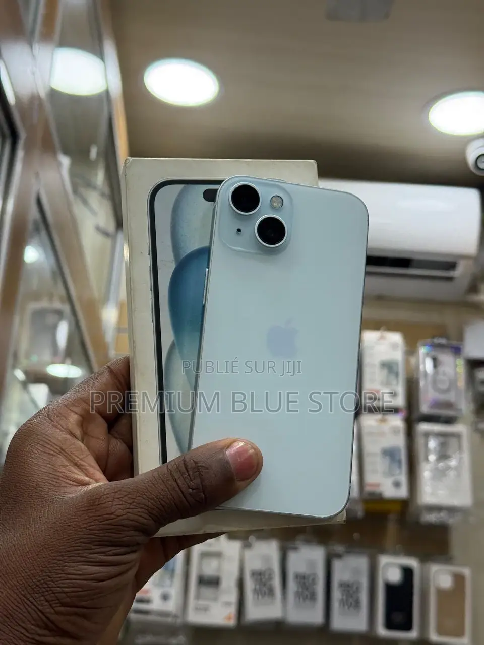 Neuf Pomme iPhone 15 128 GB Bleu