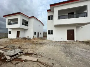 5chbre Duplex dans Ismaël Coulibaly, Cocody à Vendre