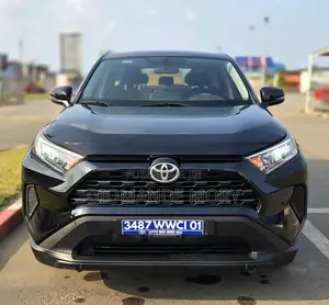Photo - Toyota RAV4 XLE AWD 2020 Bleu