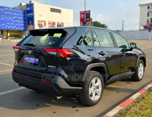 Toyota RAV4 XLE AWD 2020 Bleu