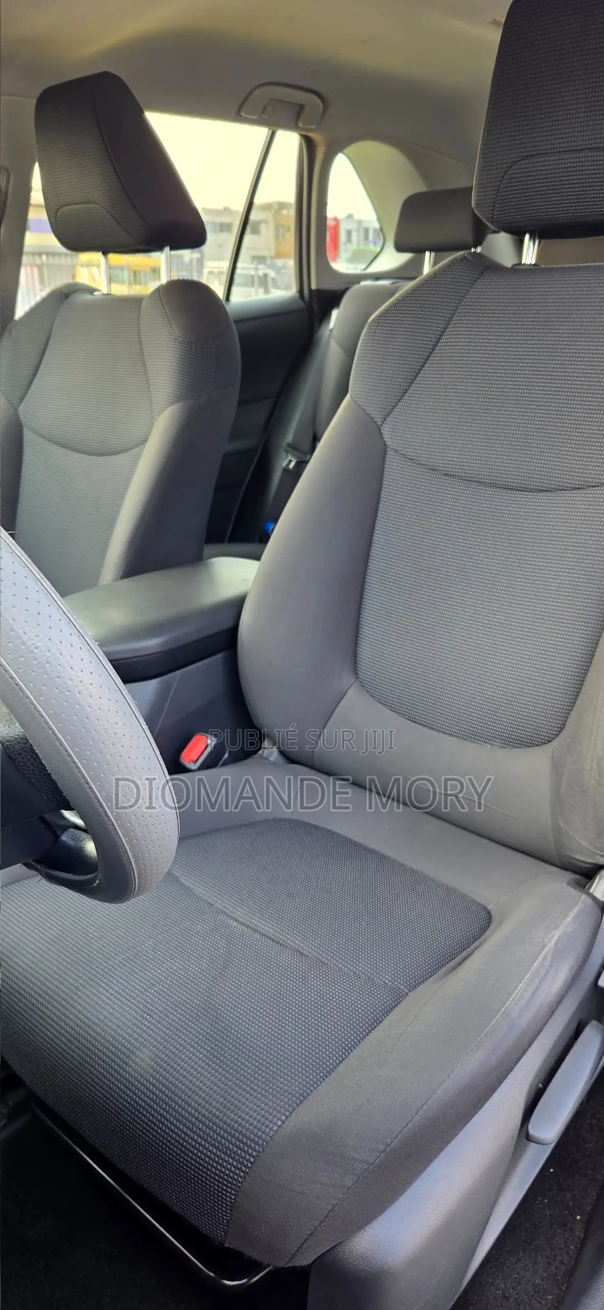 Toyota RAV4 XLE AWD 2020 Bleu