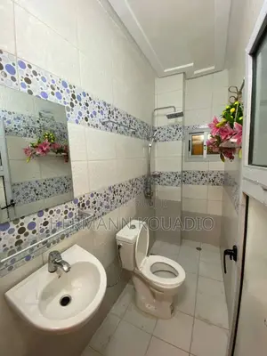 Furnished 1chbre Studio dans Cocody à Vendre