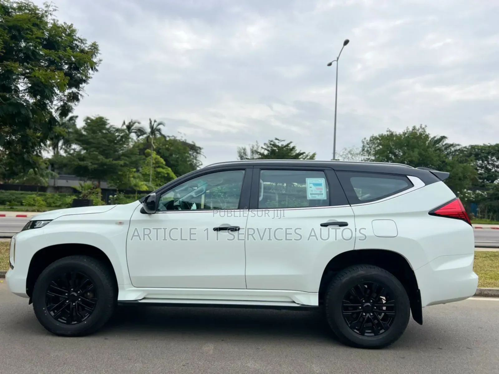 New Mitsubishi Montero Sport 2024 Blanc