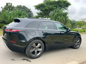Land Rover Range Rover Velar R-Dynamic S 2022 Noir