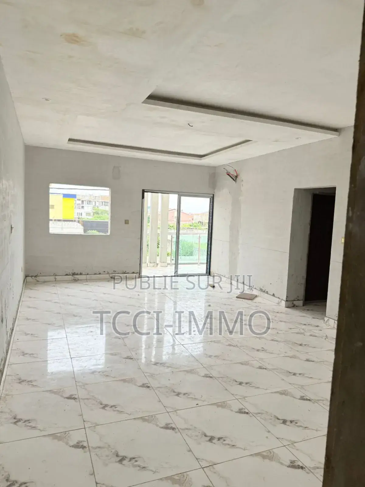 4chbre Duplex dans Tcci Sarl, Cocody à Vendre