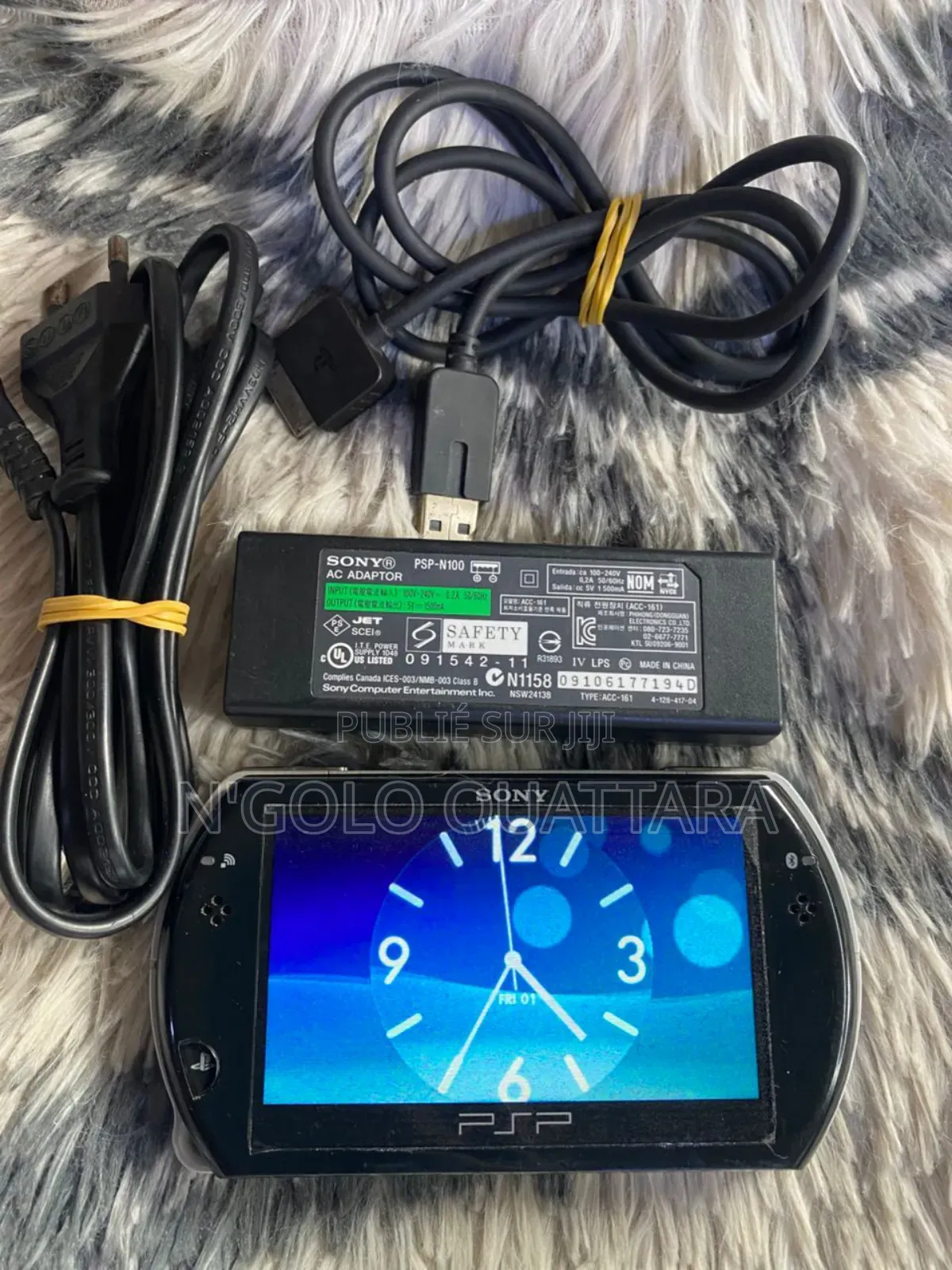 PSP Go Cracker + 60 Jeux