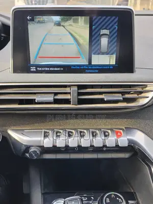 PEUGEOT 3008 2019 Blanc