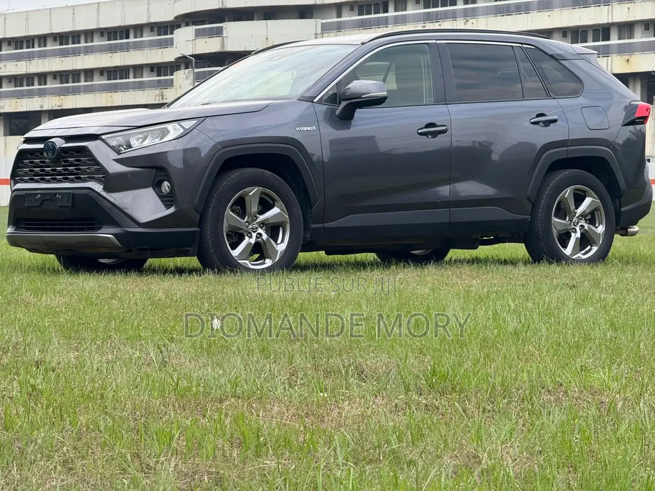 Toyota RAV4 Limited 2021 Bleu
