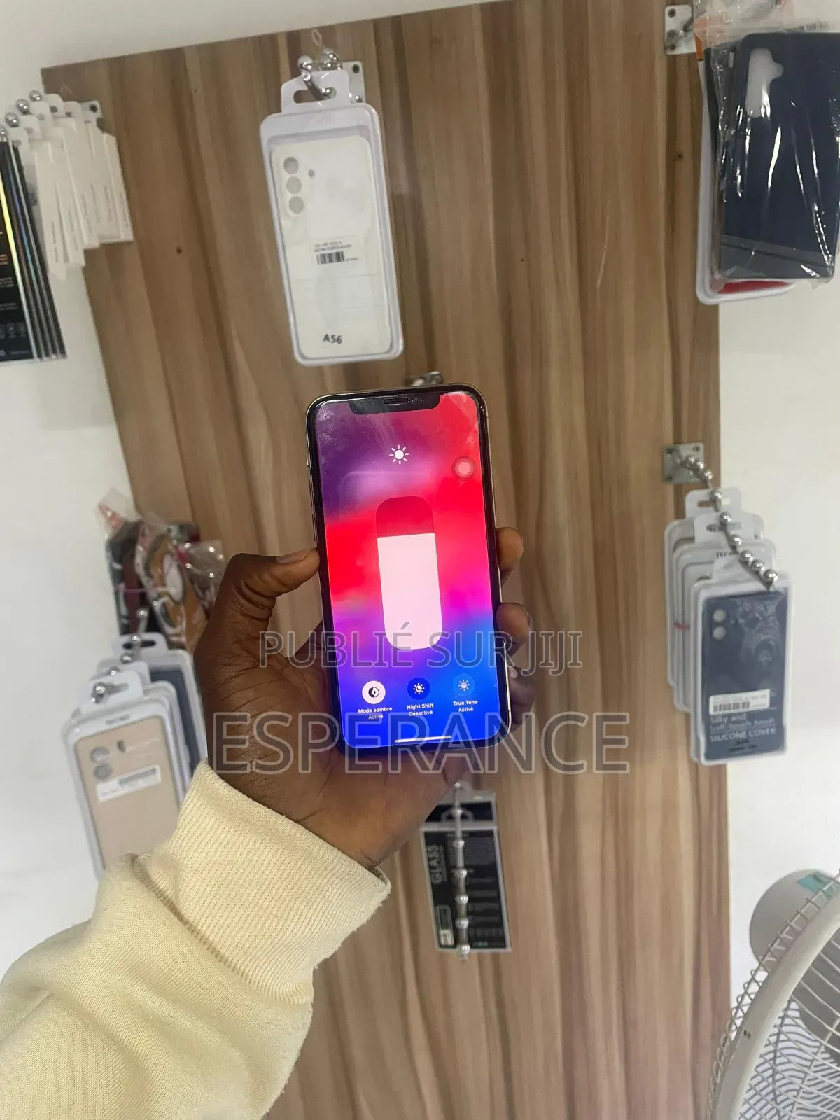 Pomme iPhone 11 Pro 64 GB Jaune