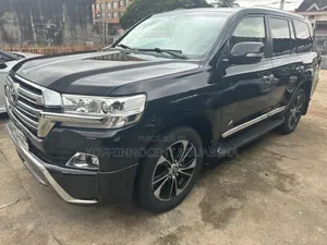 Toyota Land Cruiser 5.7 V8 VXR 2020 Noir