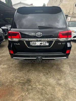 Toyota Land Cruiser 5.7 V8 VXR 2020 Noir