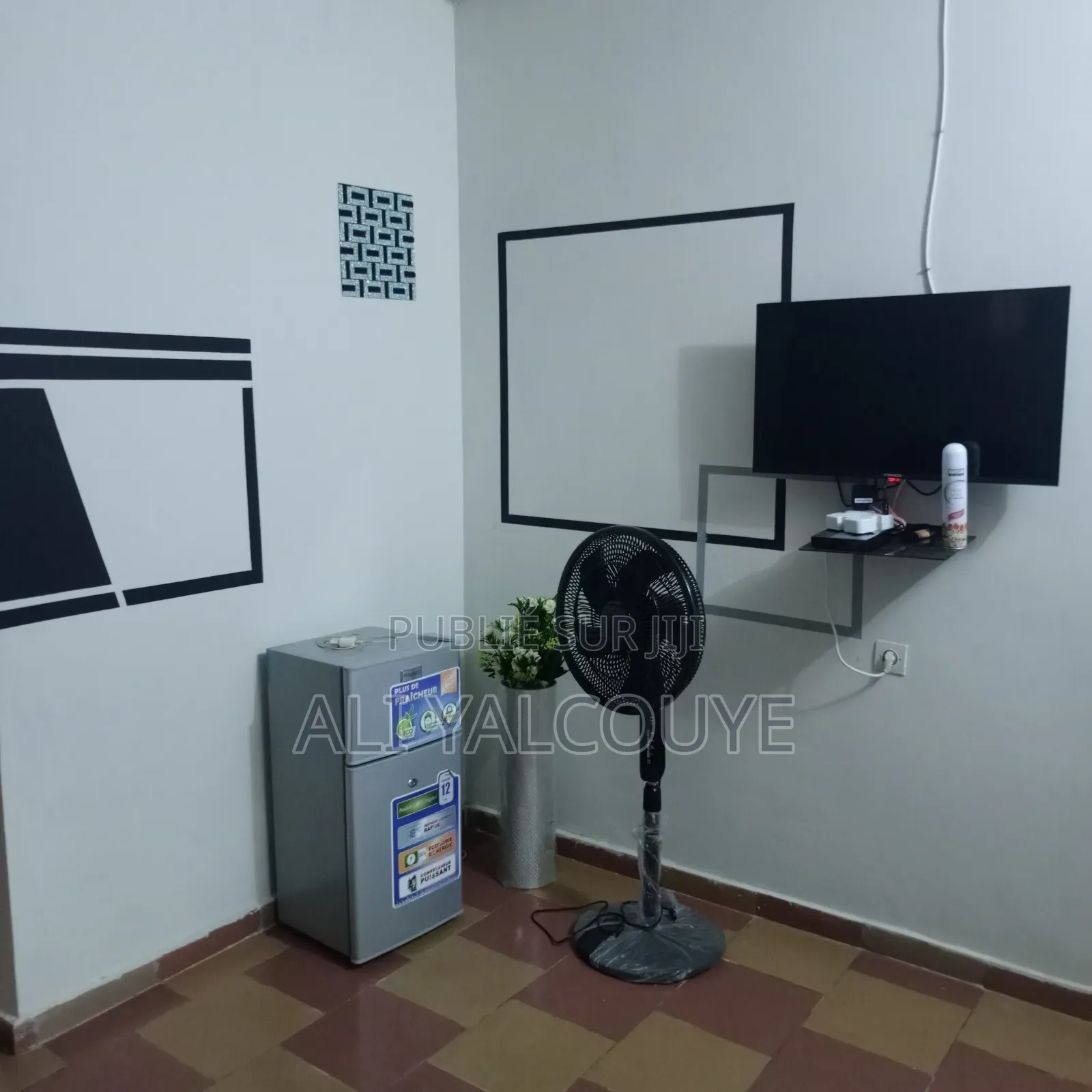 Furnished 1chbre Maison dans Résidence 5 Étoiles, Bouaké à Louer