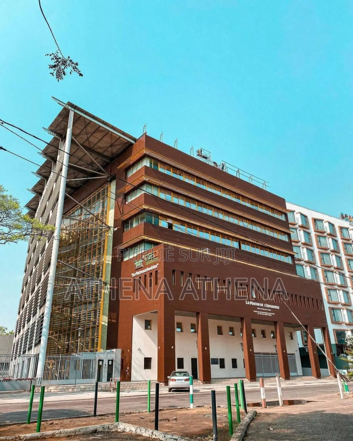 Annonce N°29 – Signal Studio Rénové Au Cœur Du Plateau