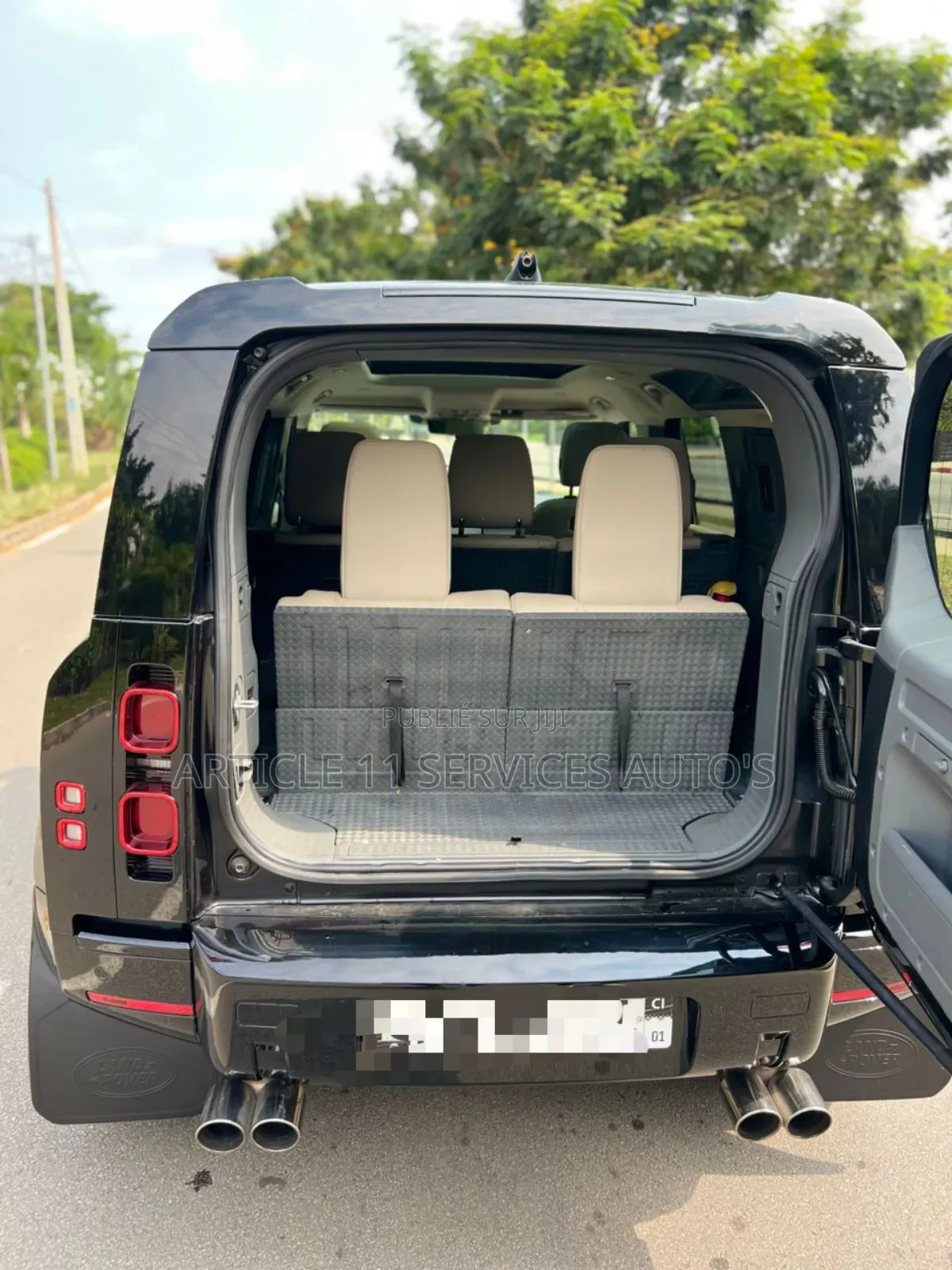 Land Rover Defender First Edition 2021 Noir