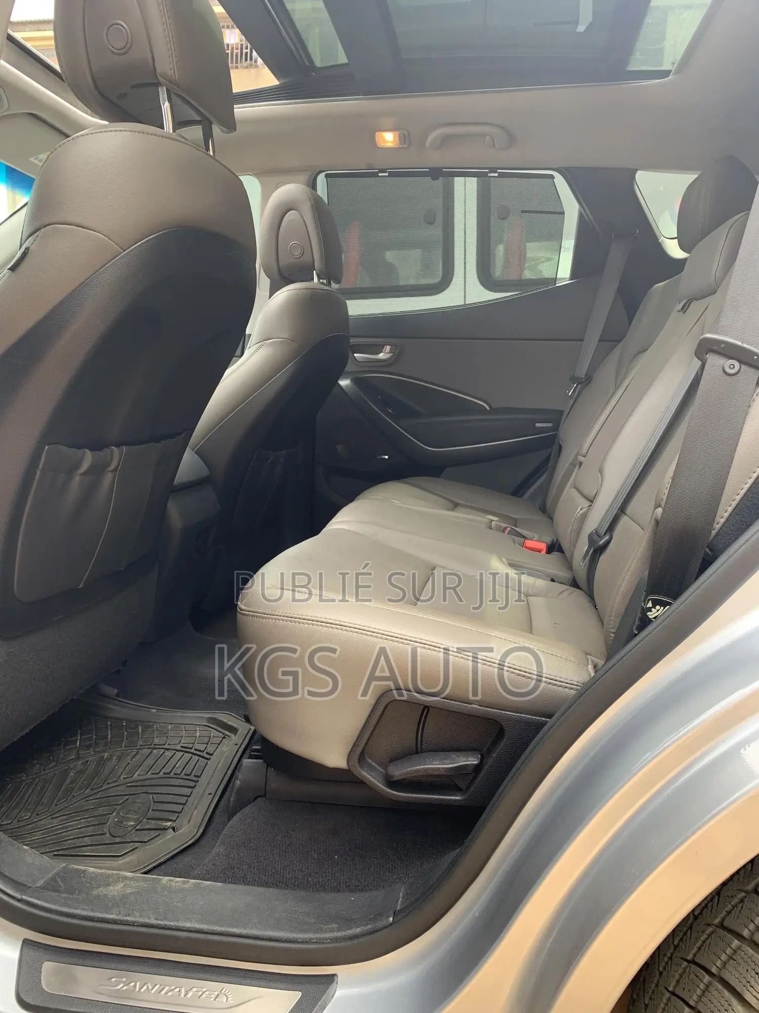 Hyundai Santa Fe SE 2.4 AWD 2019 Gris