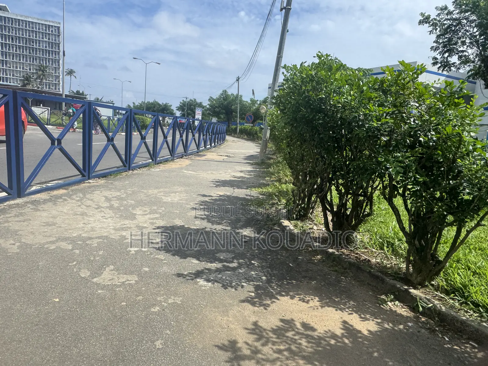 Furnished 1chbre Studio dans Cocody à Vendre