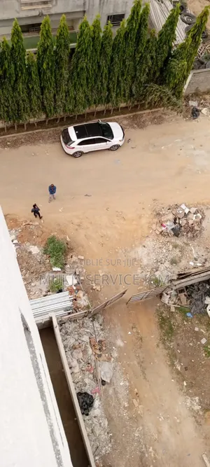 Furnished 3chbre Duplex dans Ismaël Coulibaly, Cocody à Vendre