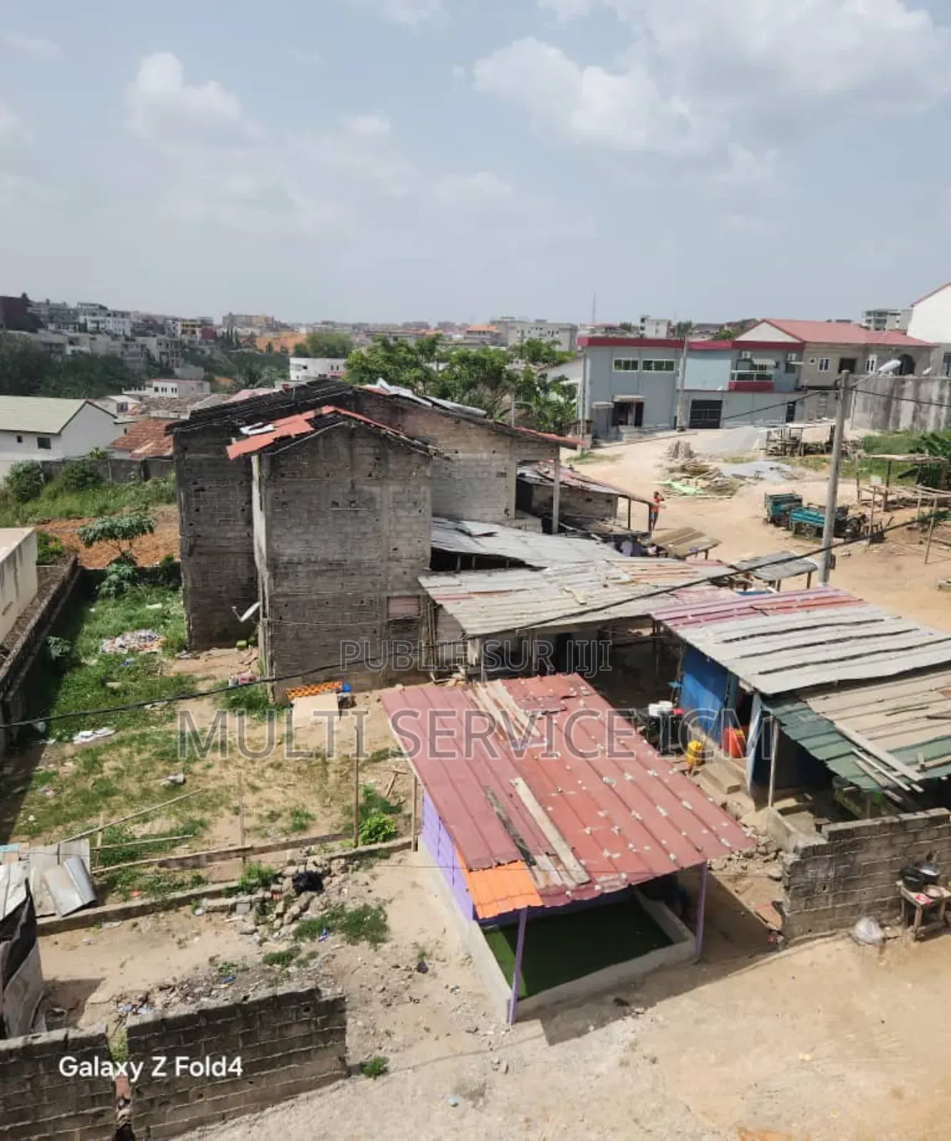 Furnished 3chbre Duplex dans Ismaël Coulibaly, Cocody à Vendre