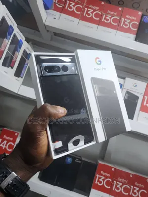 Photo - New Google Pixel 7 Pro 128 GB Noir