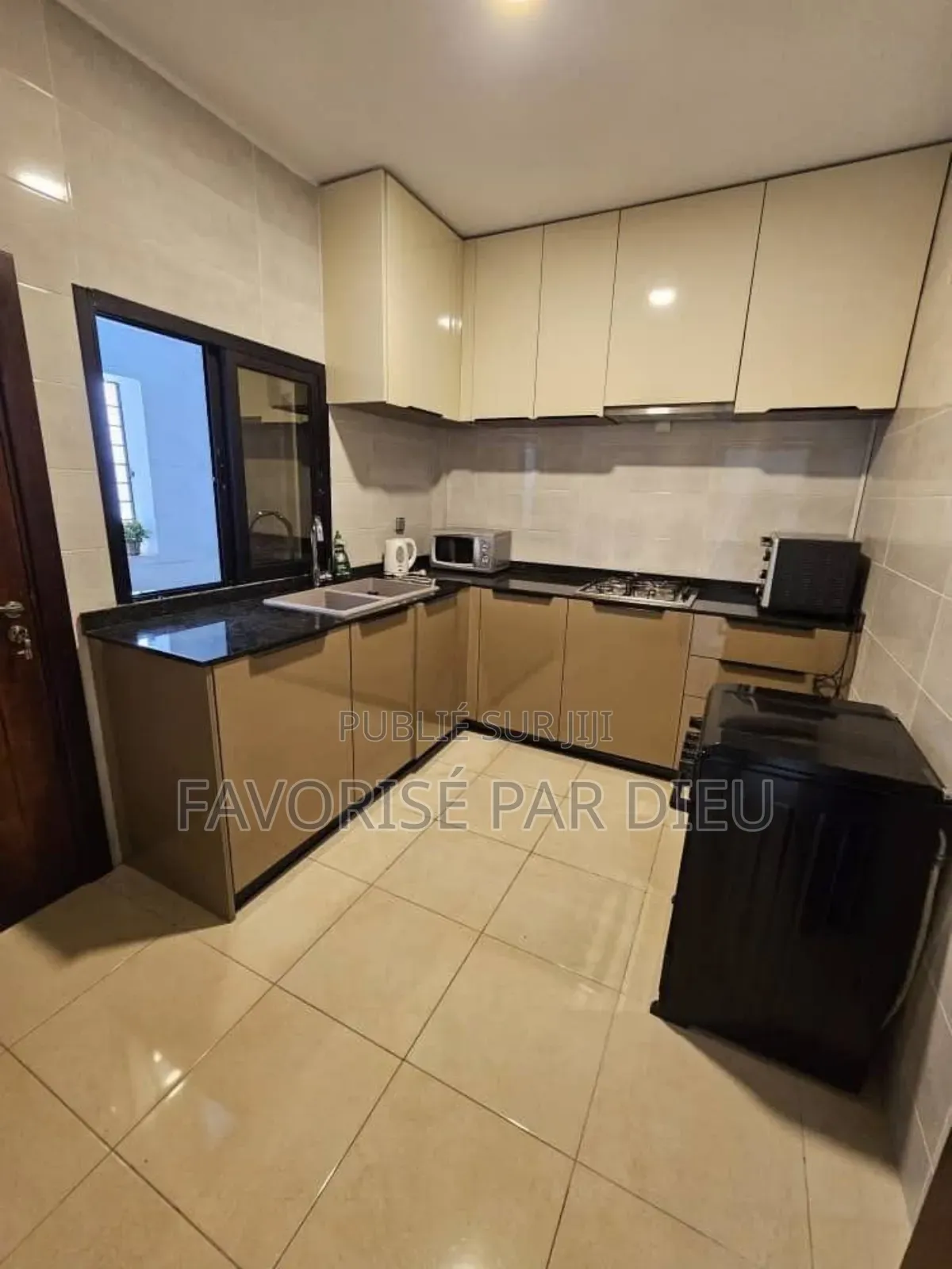 2chbre Appartement dans Cocody à Louer