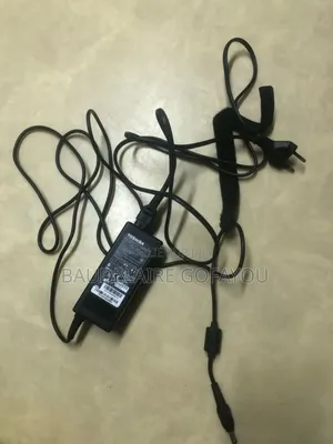 Photo - Chargeur Ordinateur Toshiba