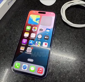 Photo - New Apple iPhone 16 Plus 128 GB Bleu