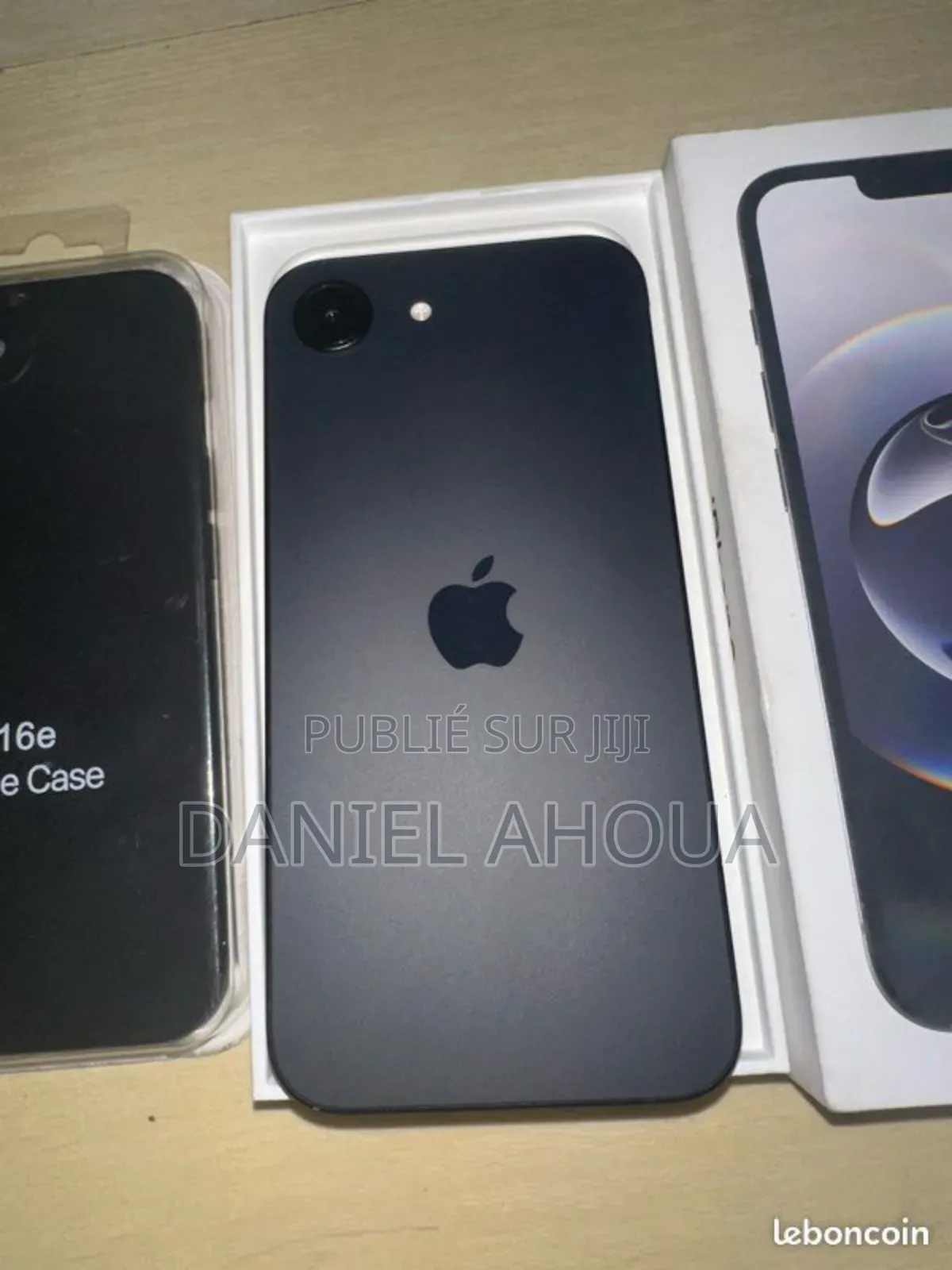 Neuf Apple iPhone 16e 128 GB Noir