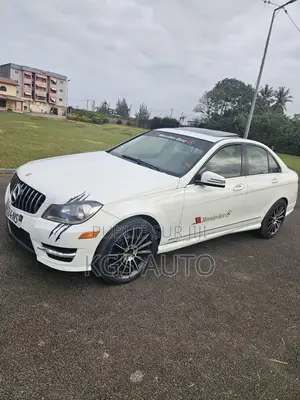 Mercedes-Benz C300 Sport 4Matic Sedan AWD (3.5L 6cyl 7A) 2013 Blanc