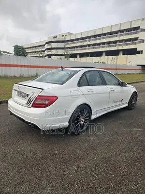 Mercedes-Benz C300 Sport 4Matic Sedan AWD (3.5L 6cyl 7A) 2013 Blanc