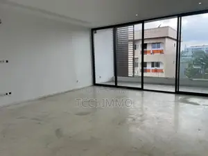 3chbre Appartement dans Tcci Sarl, Cocody à Louer