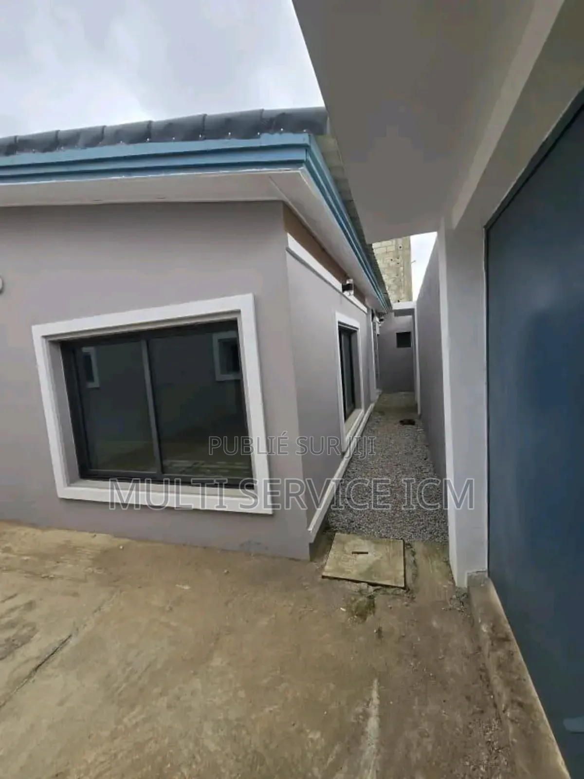 6chbre Duplex dans Ismaël Coulibaly, Bingerville à Vendre