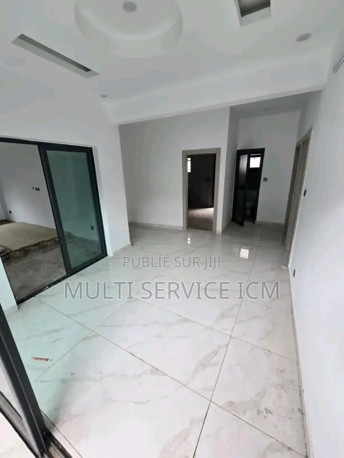 6chbre Duplex dans Ismaël Coulibaly, Bingerville à Vendre